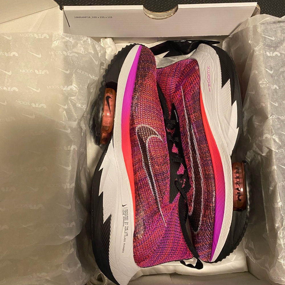 NIKE AIR ZOOM ALPHAFLY NEXT% pink/black men’s 8.5/womens 10